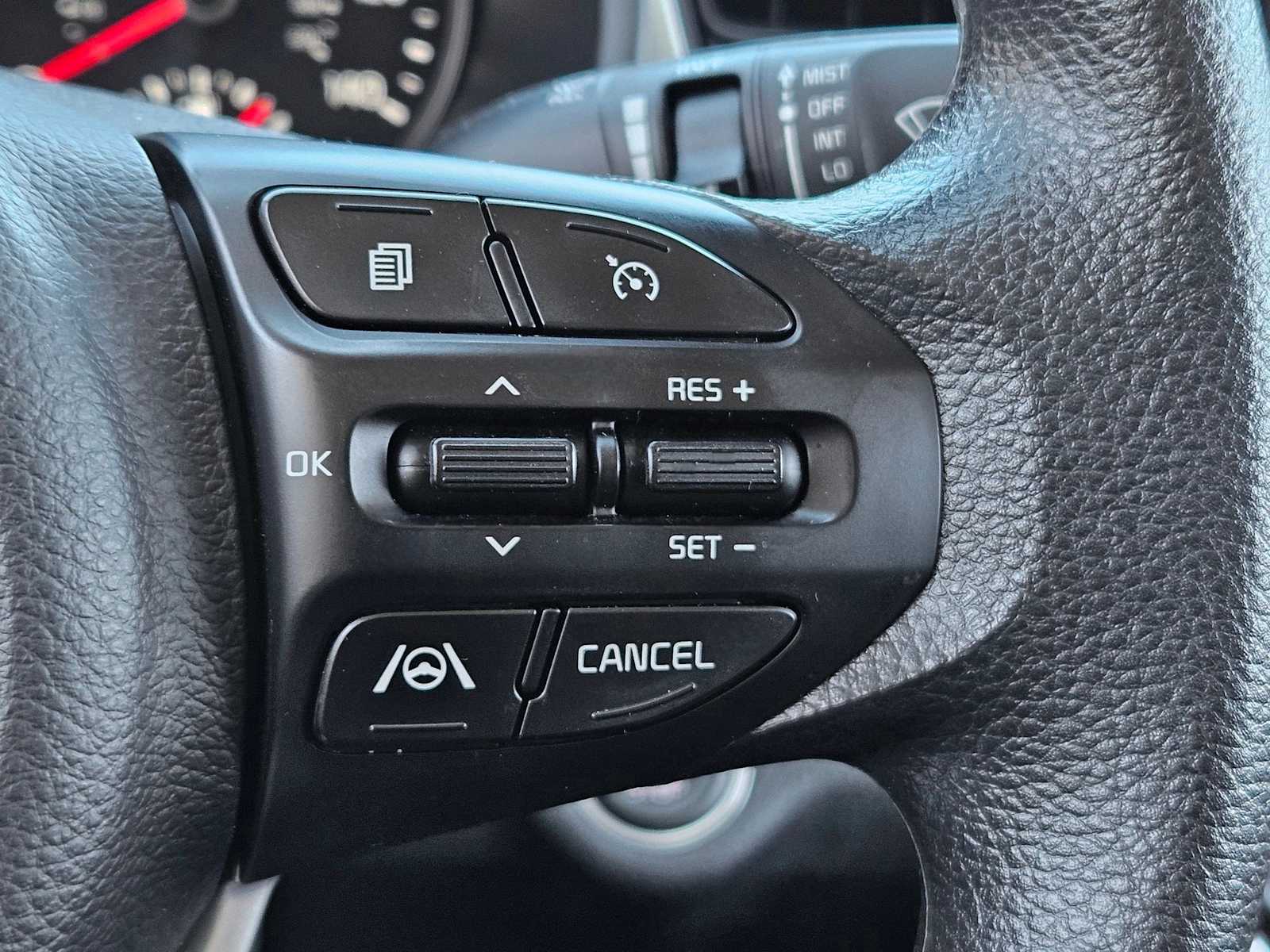 Thumbnail: 2023 Kia Rio - 26