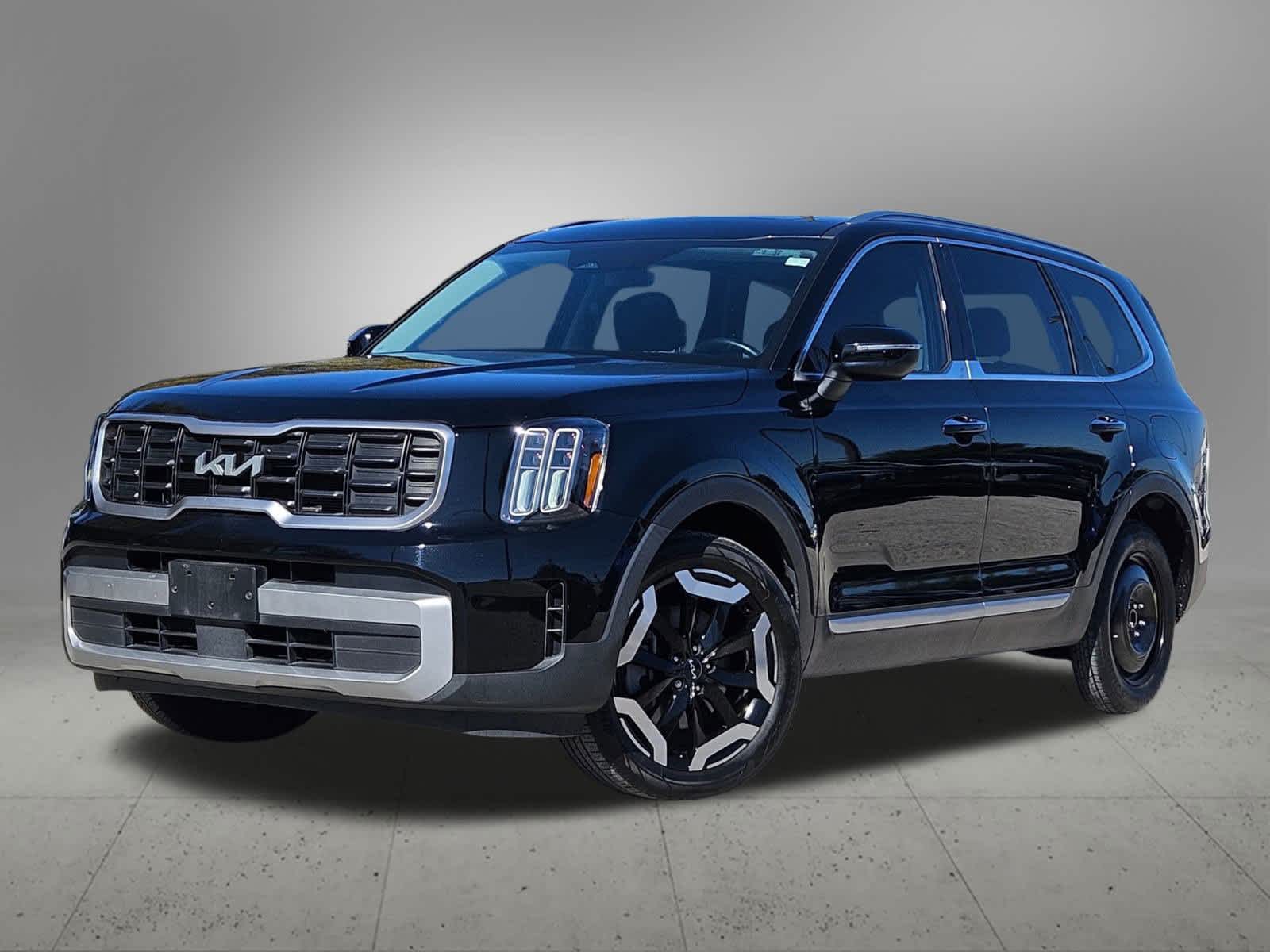 2023 Kia Telluride S's photo