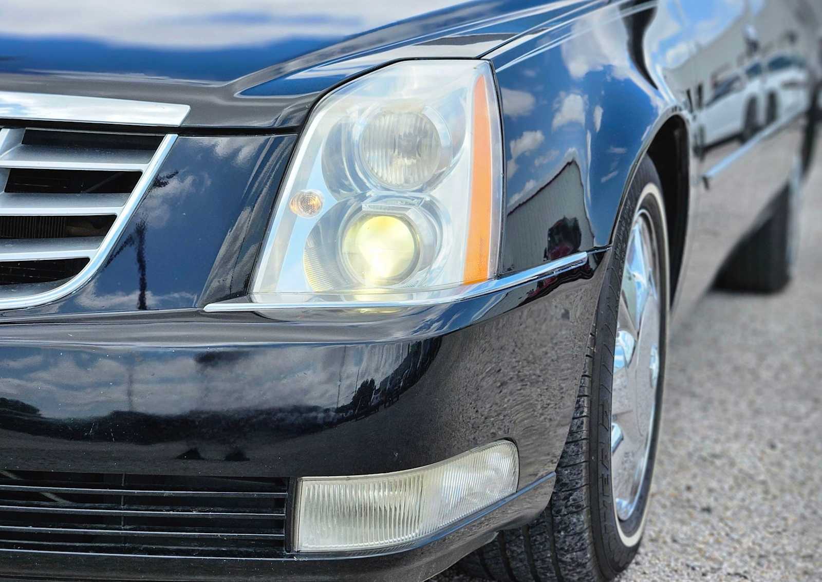 Thumbnail: 2007 Cadillac DTS - 11