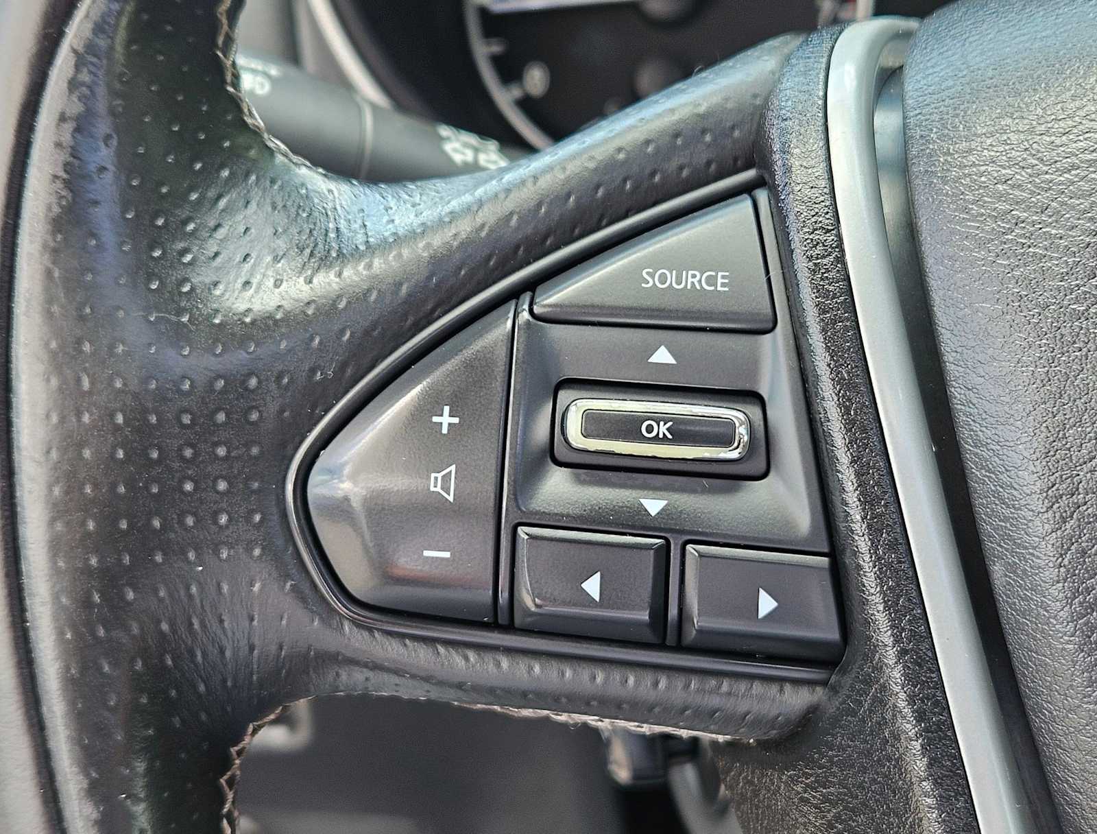 Thumbnail: 2017 Nissan Maxima - 22