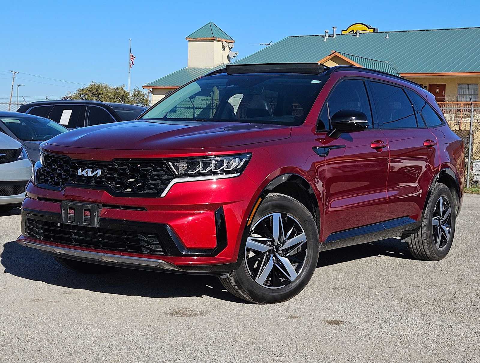 2023 Kia Sorento S's photo