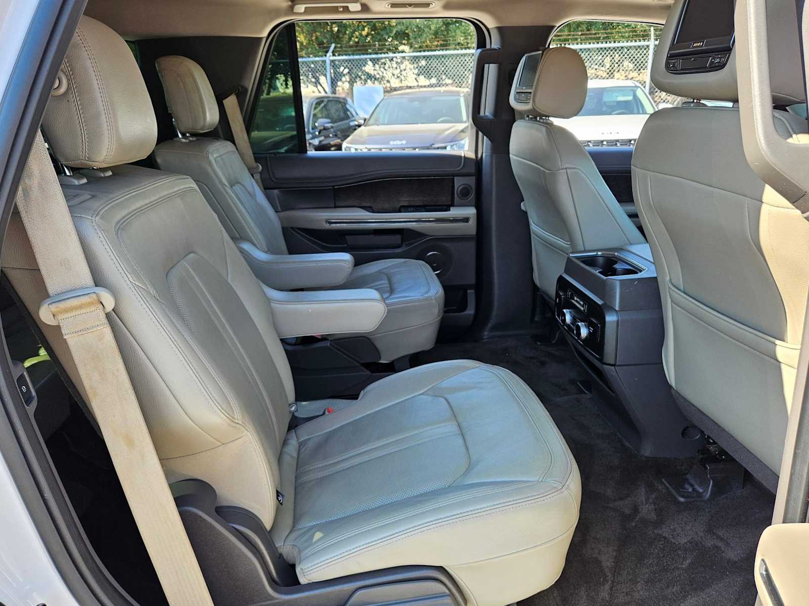Thumbnail: 2018 Ford Expedition - 22