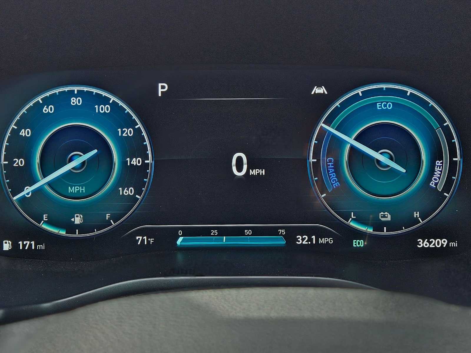 Thumbnail: 2023 Hyundai Santa Fe - 21