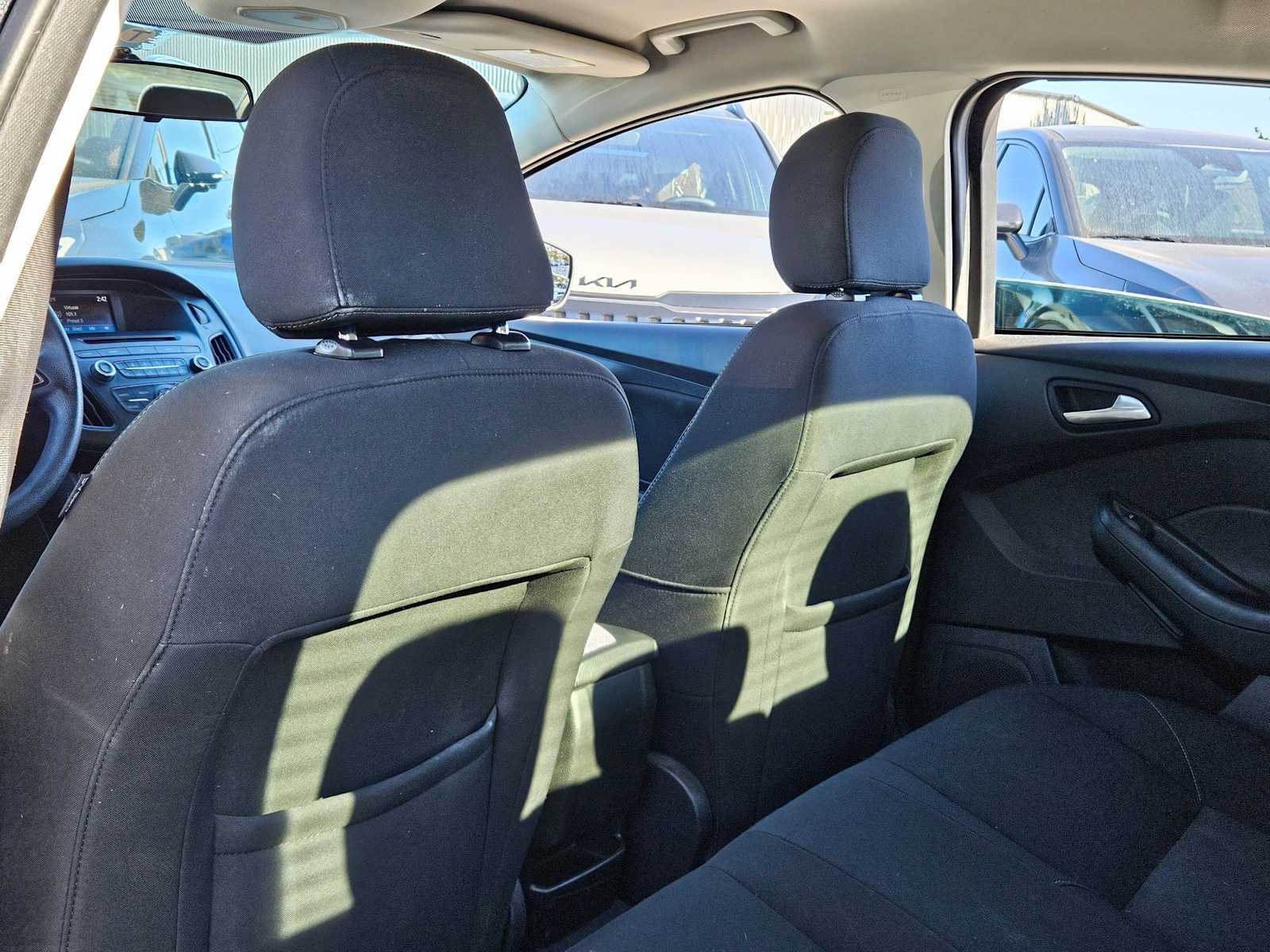 Thumbnail: 2015 Ford Focus - 16