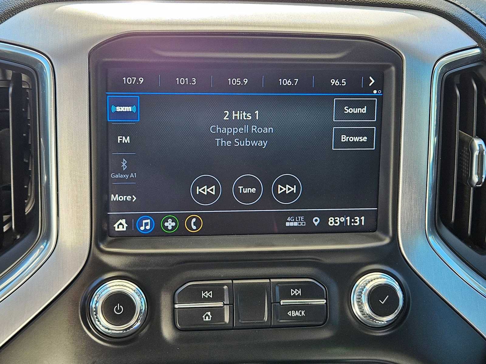 Thumbnail: 2022 GMC Sierra 1500 - 25