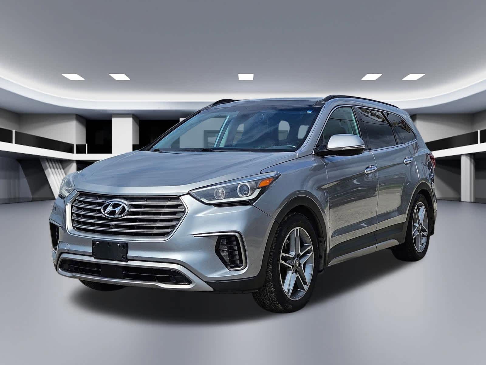 Thumbnail: 2017 Hyundai Santa Fe - 8