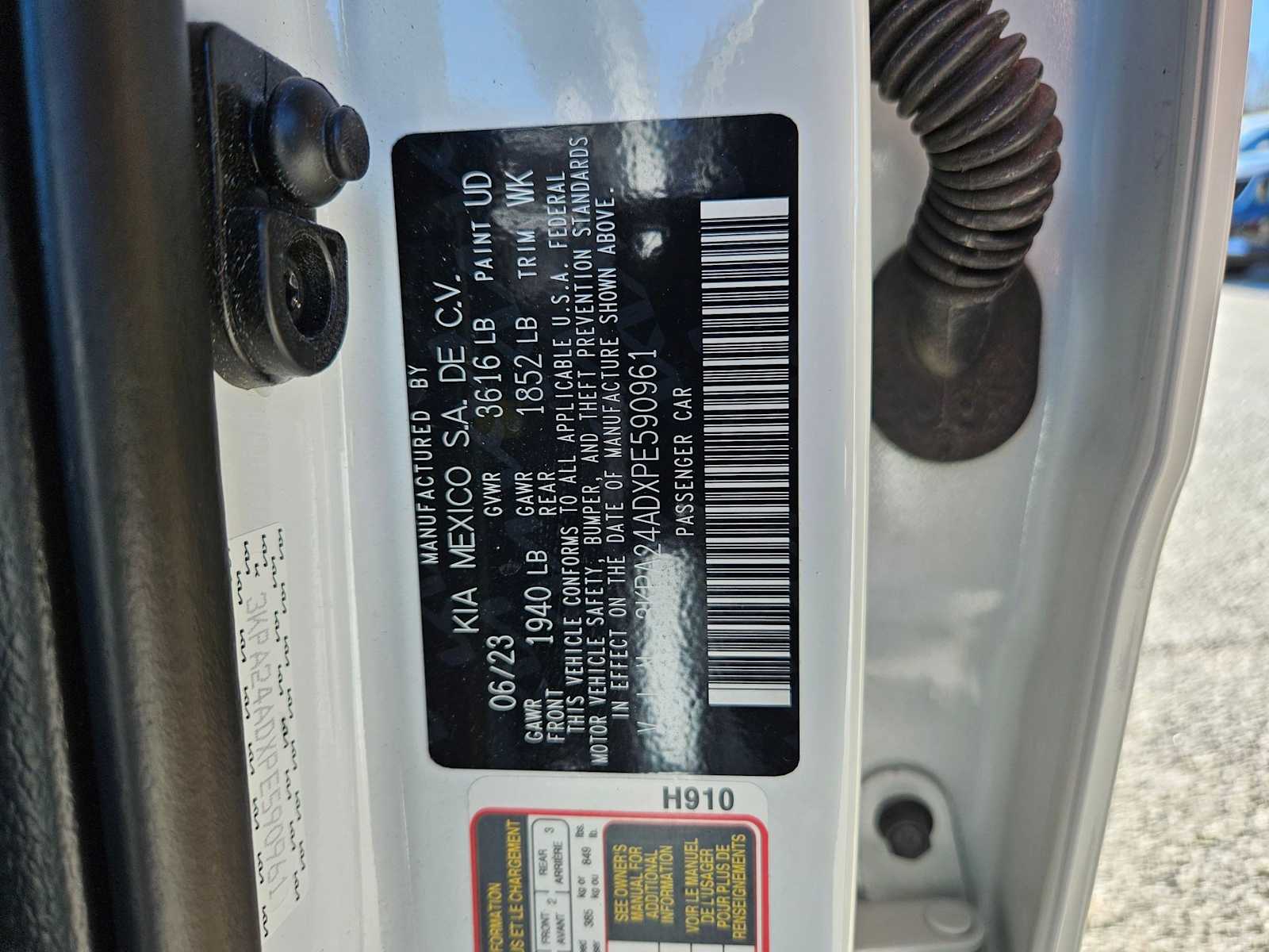 Thumbnail: 2023 Kia Rio - 33