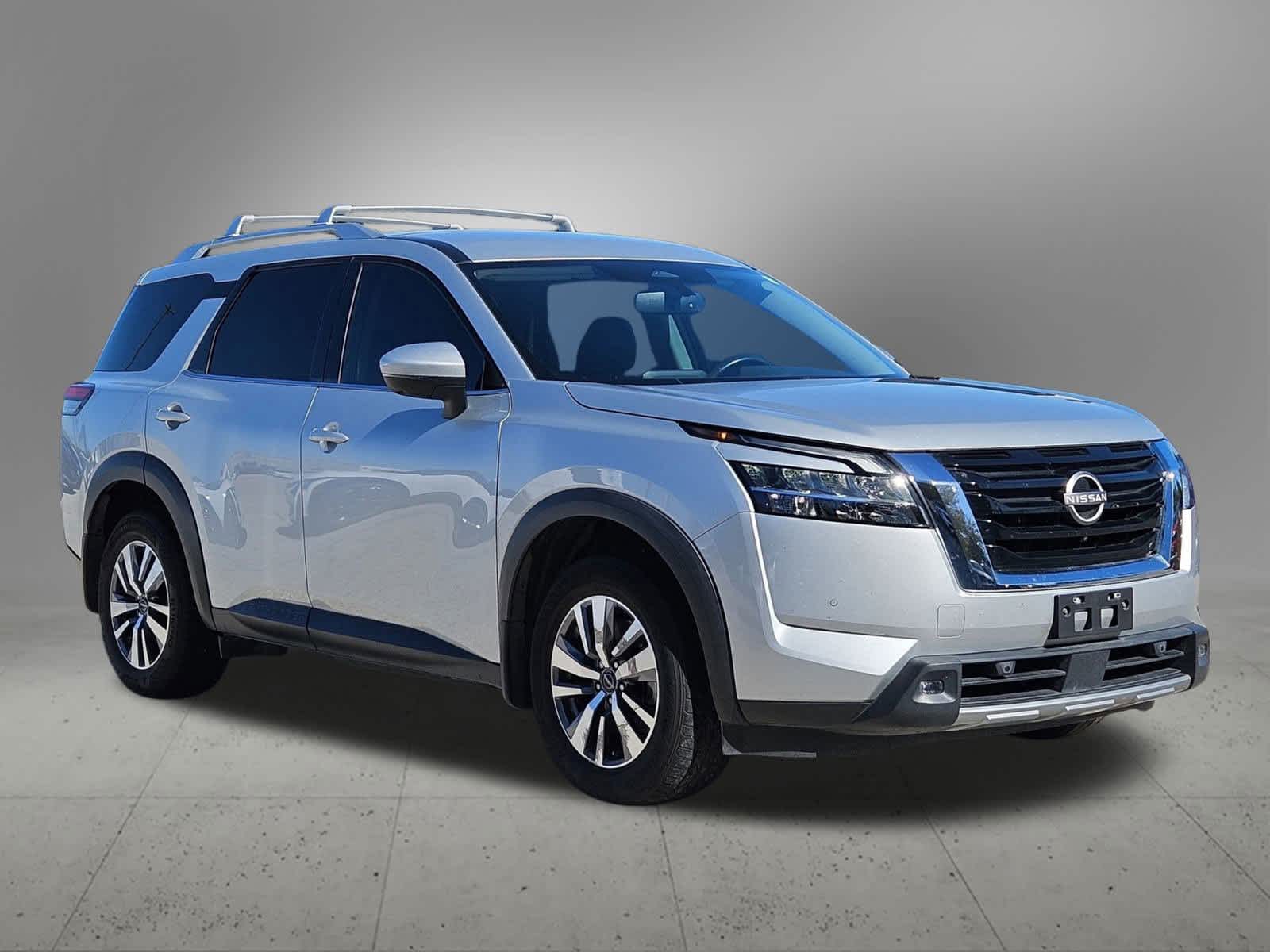 Thumbnail: 2022 Nissan Pathfinder - 7