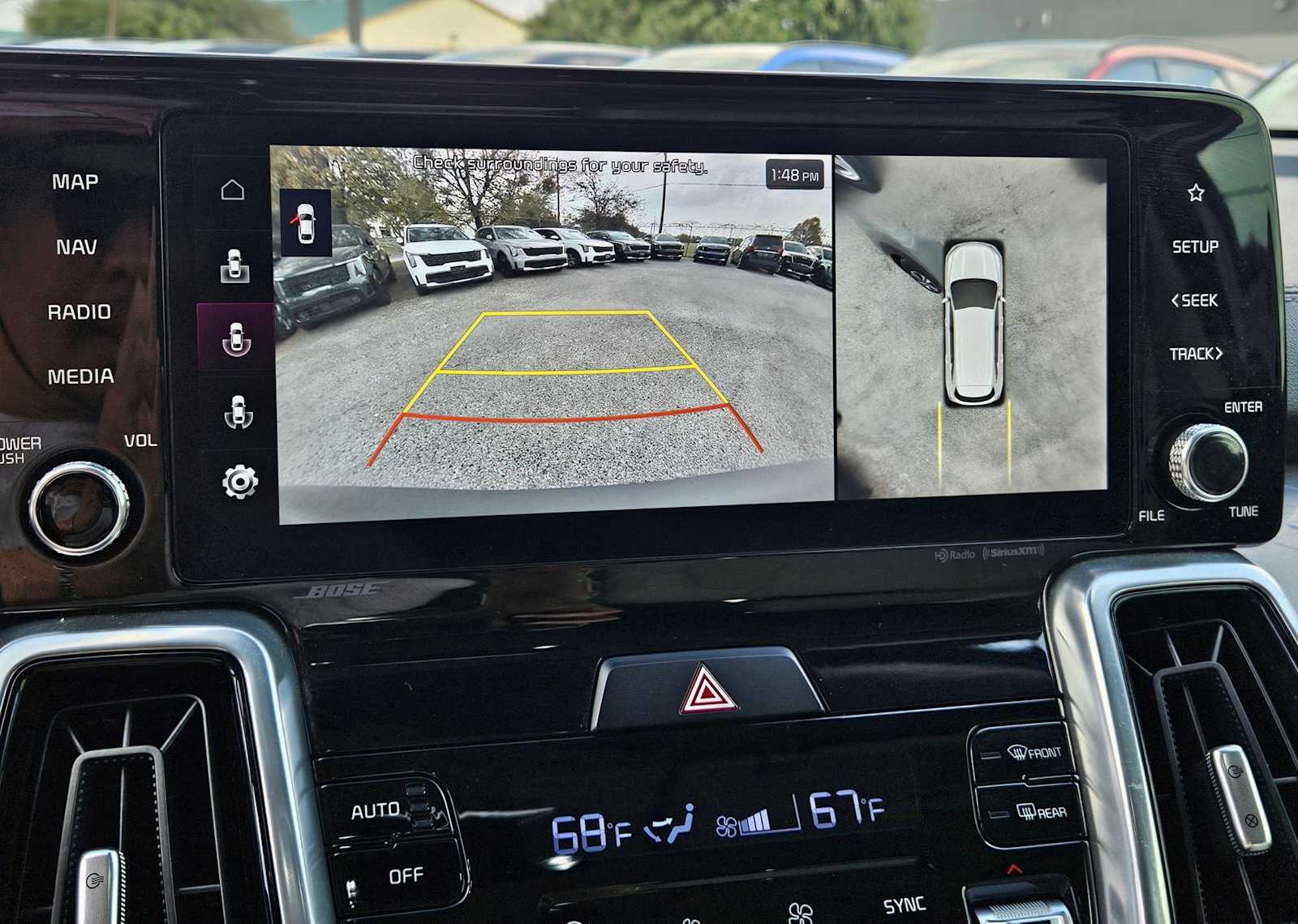 Thumbnail: 2023 Kia Sorento - 24