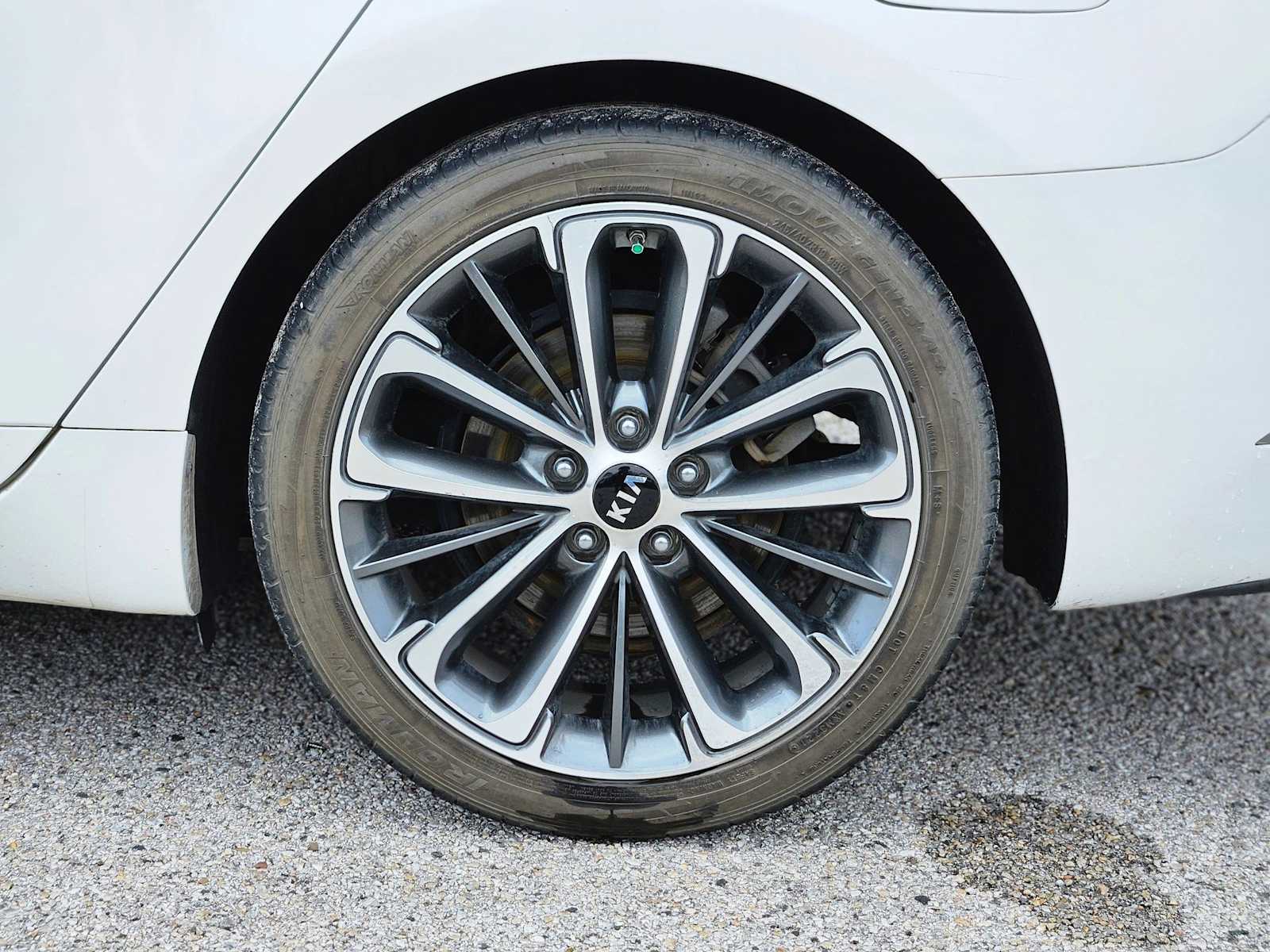 2019 Kia Cadenza Technology 15