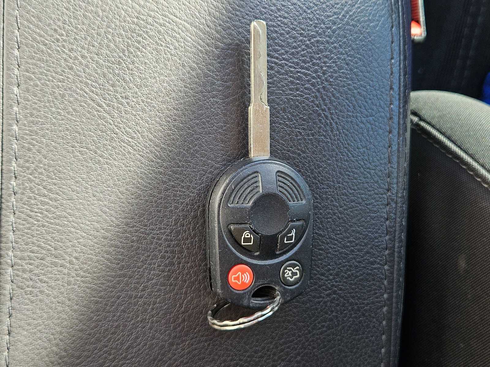 Thumbnail: 2015 Ford Focus - 28