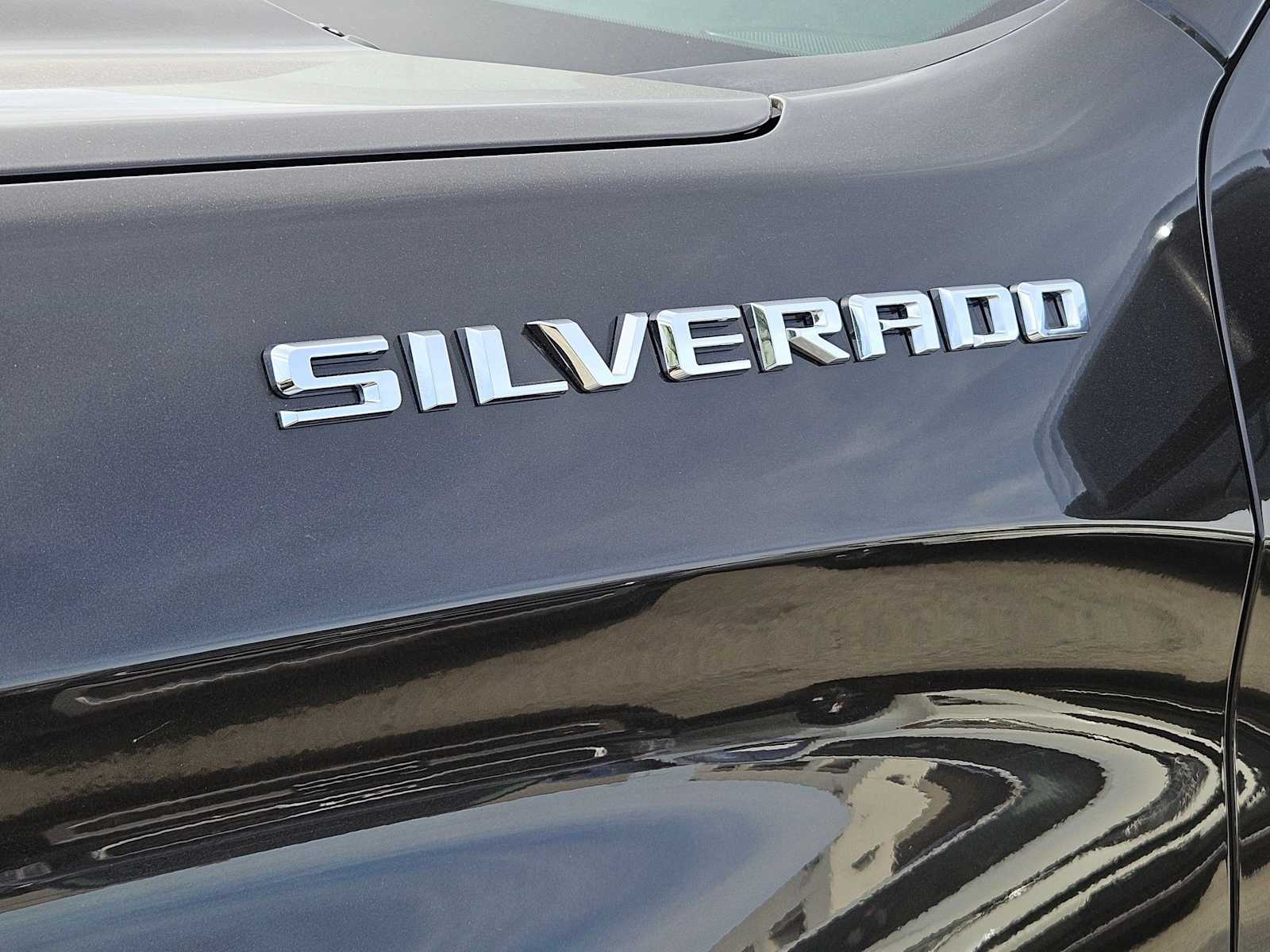 Thumbnail: 2021 Chevrolet Silverado 1500 - 13