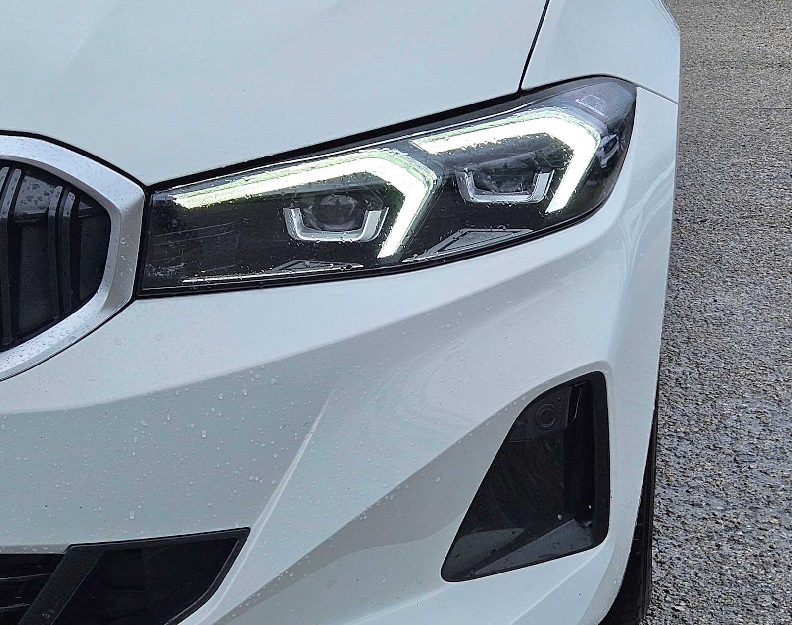 Thumbnail: 2025 BMW 3 Series - 11