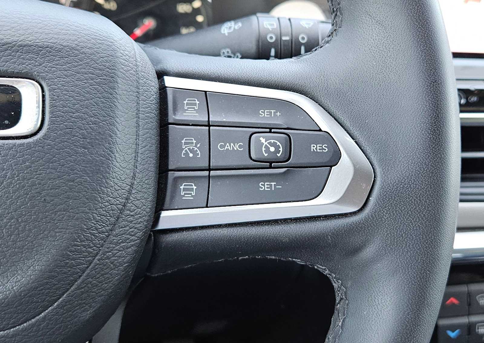 Thumbnail: 2024 Jeep Compass - 23