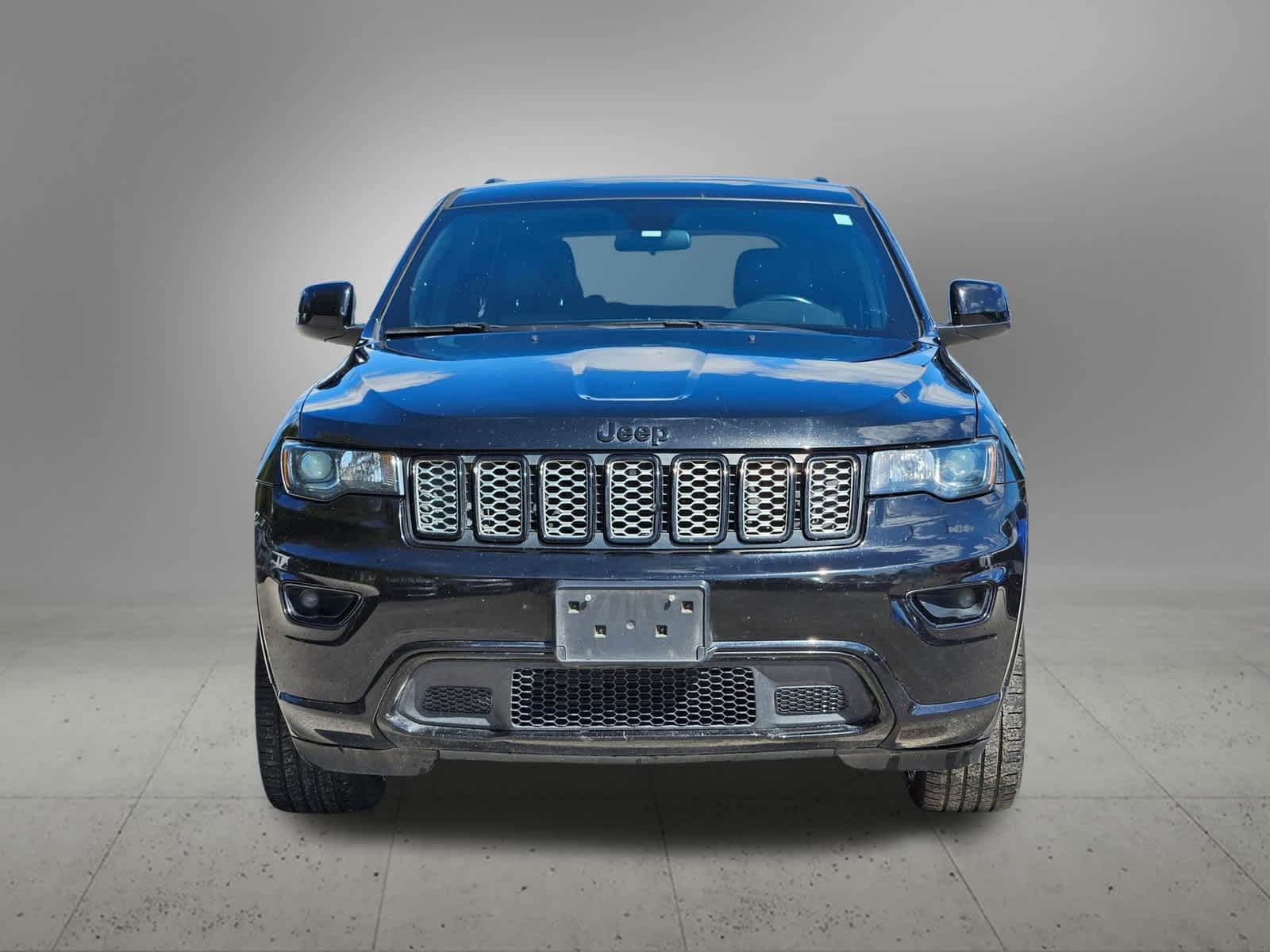 Thumbnail: 2021 Jeep Grand Cherokee - 8