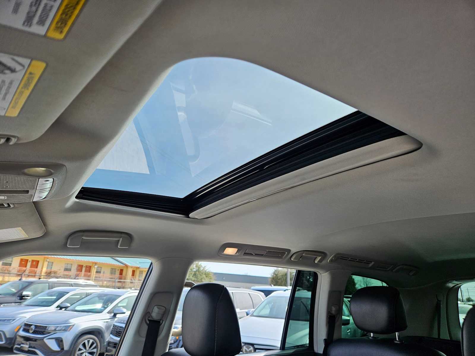 Thumbnail: 2020 INFINITI QX80 - 16