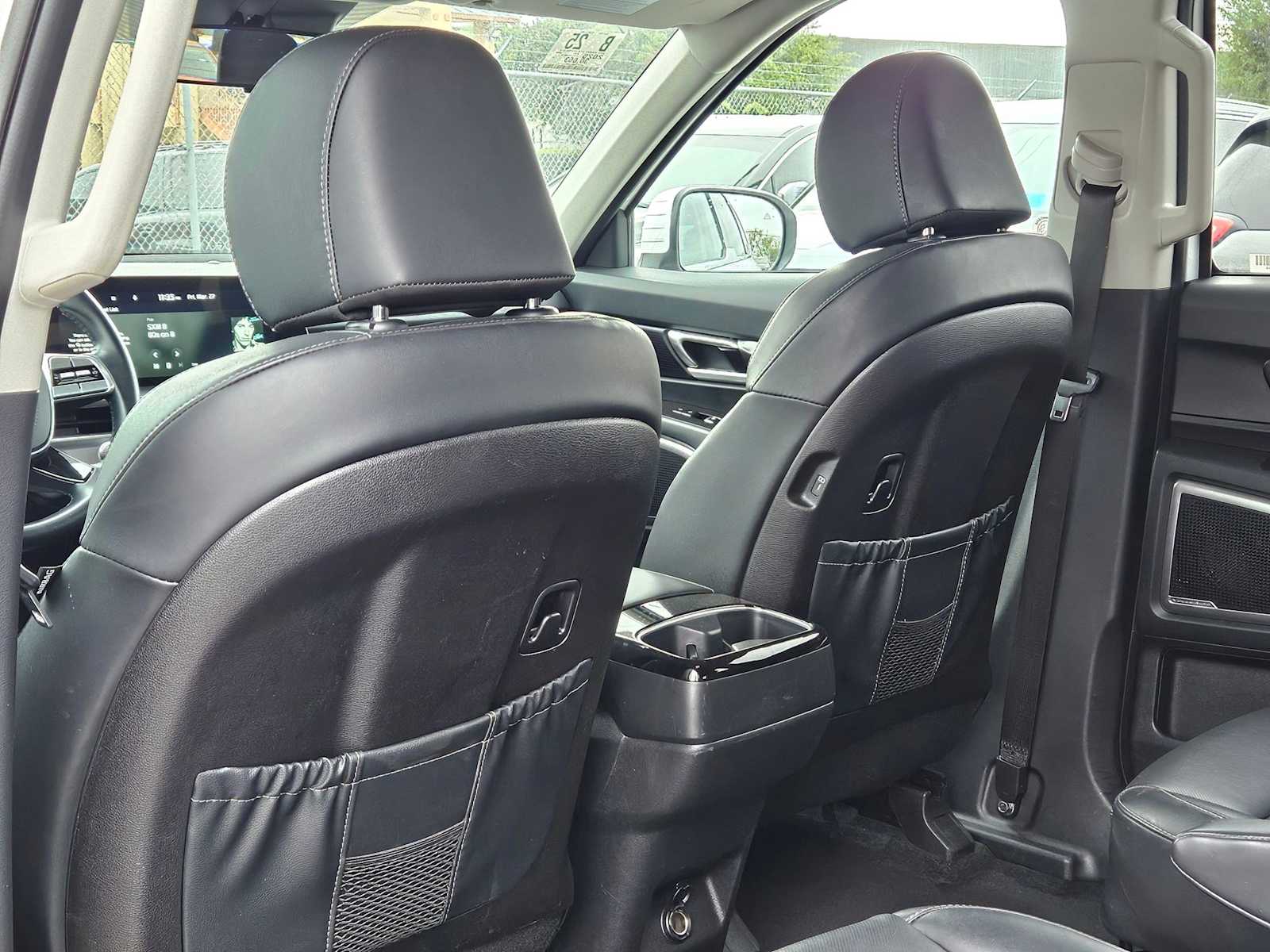 Thumbnail: 2025 Kia Telluride - 18