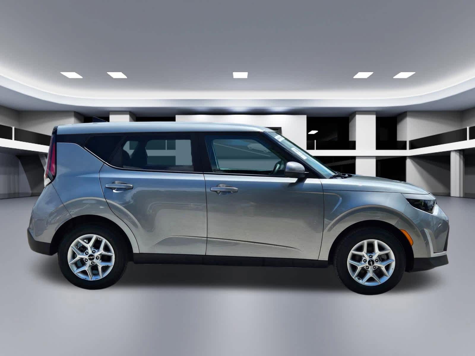 Thumbnail: 2025 Kia Soul - 6