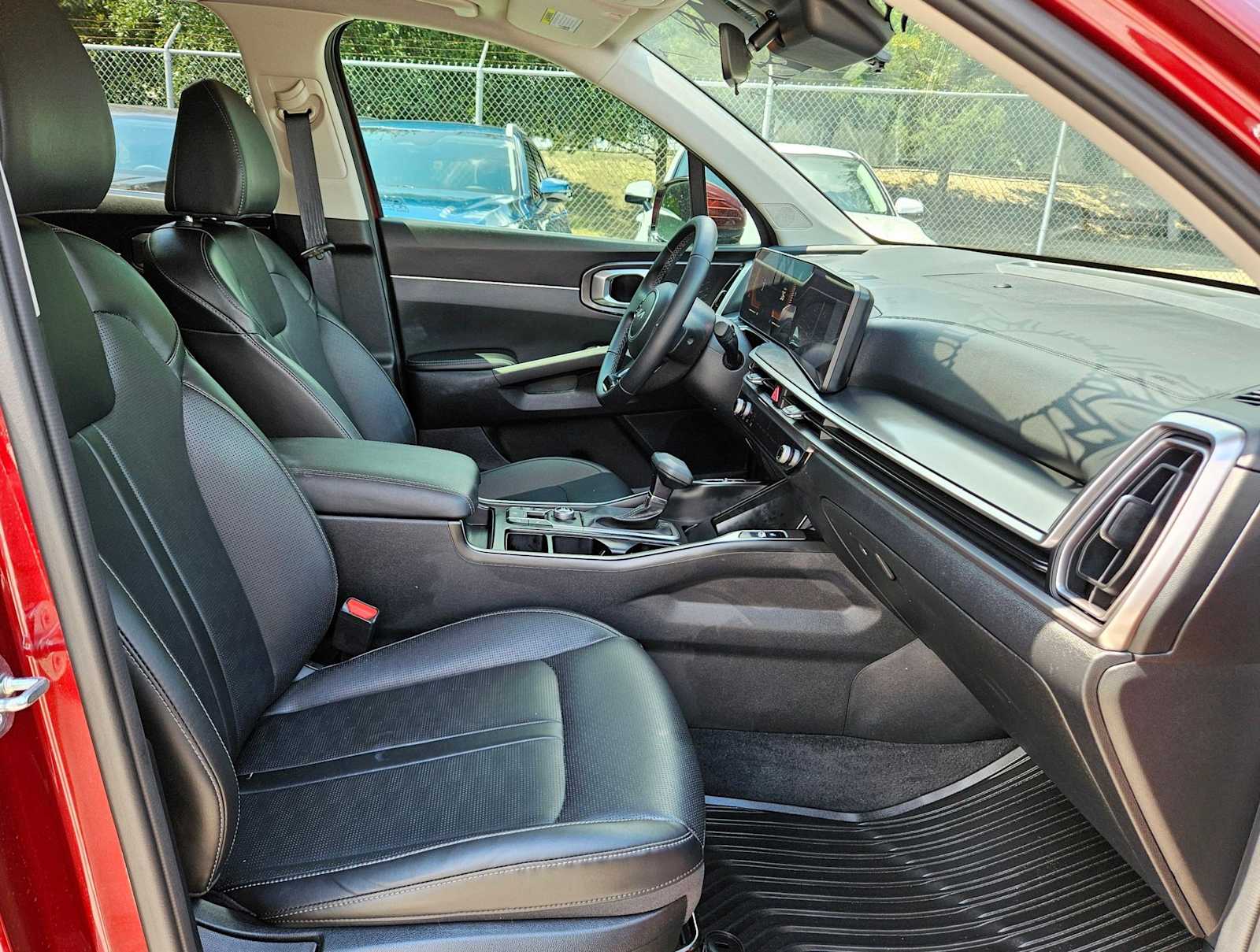 Thumbnail: 2025 Kia Sorento - 19