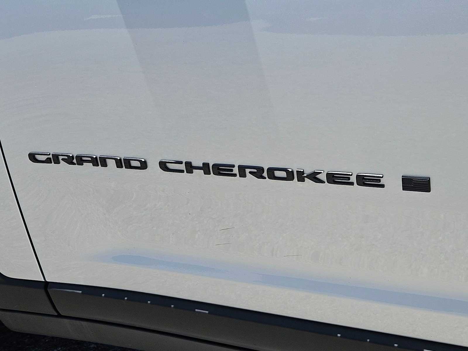 Thumbnail: 2025 Jeep Grand Cherokee L - 12