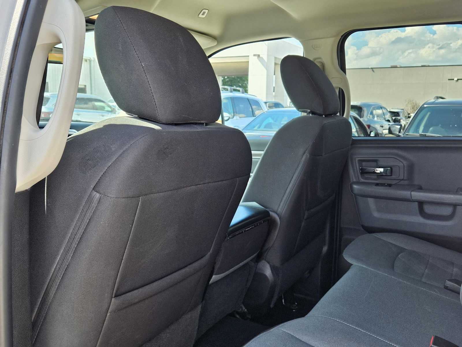 Thumbnail: 2024 RAM 1500 Classic - 16