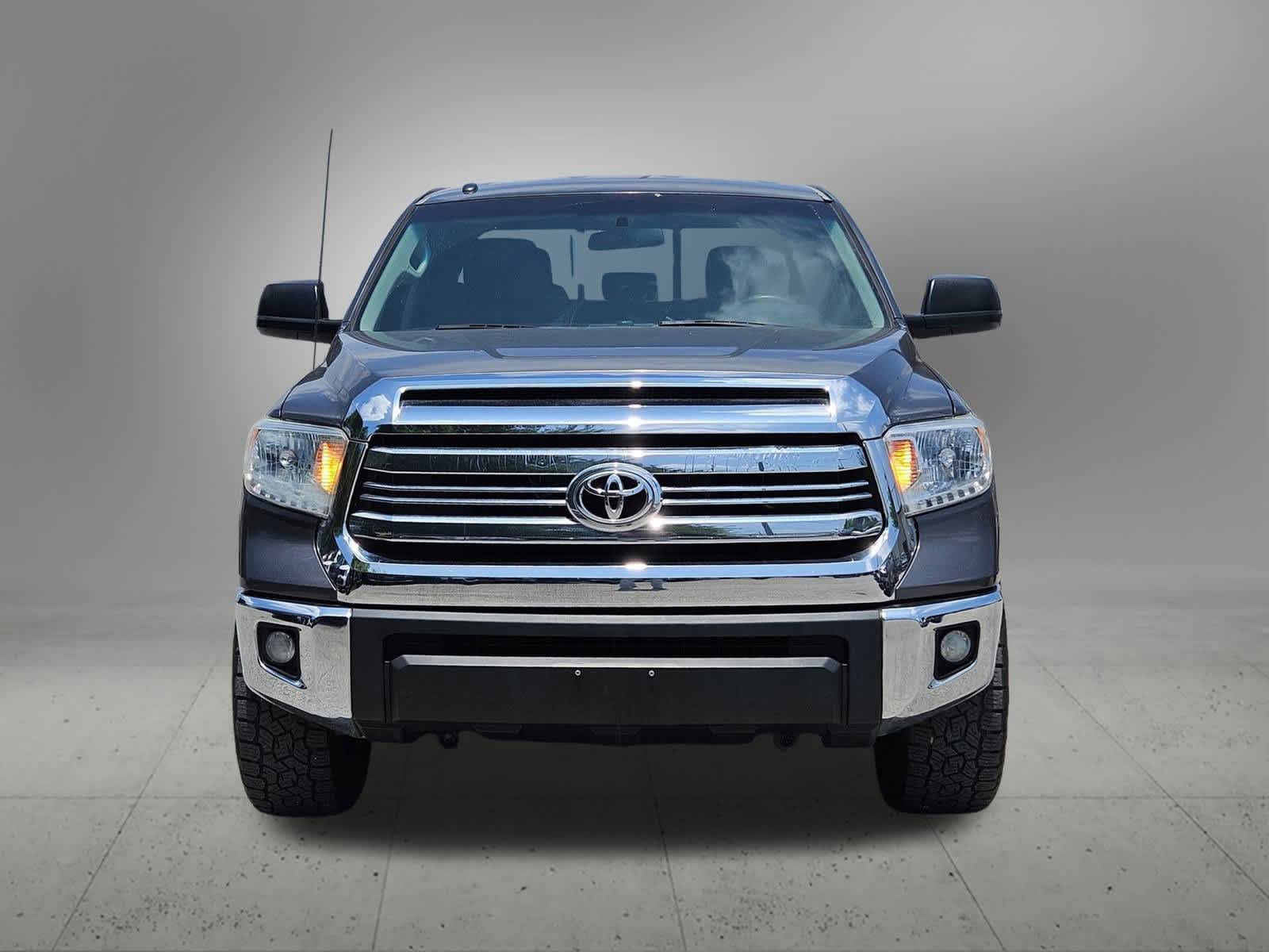 Thumbnail: 2016 Toyota Tundra - 9