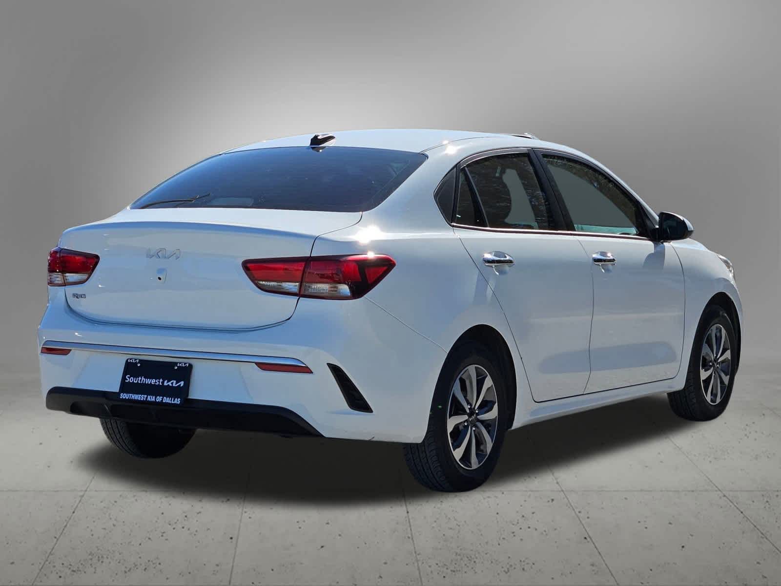 Thumbnail: 2023 Kia Rio - 6