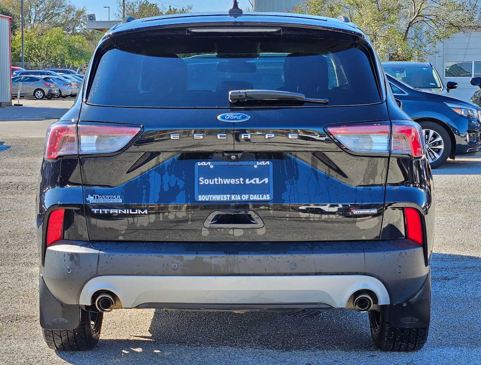 2020 Ford Escape Titanium Hybrid photo 3