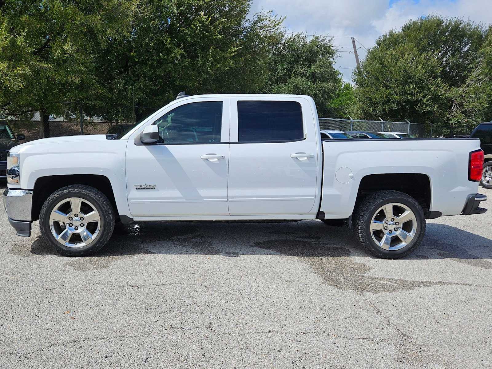 Thumbnail: 2016 Chevrolet Silverado 1500 - 3