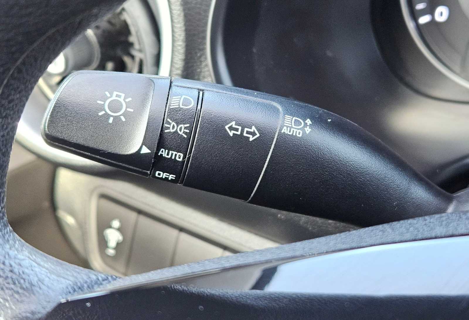 Thumbnail: 2024 Kia Forte - 26