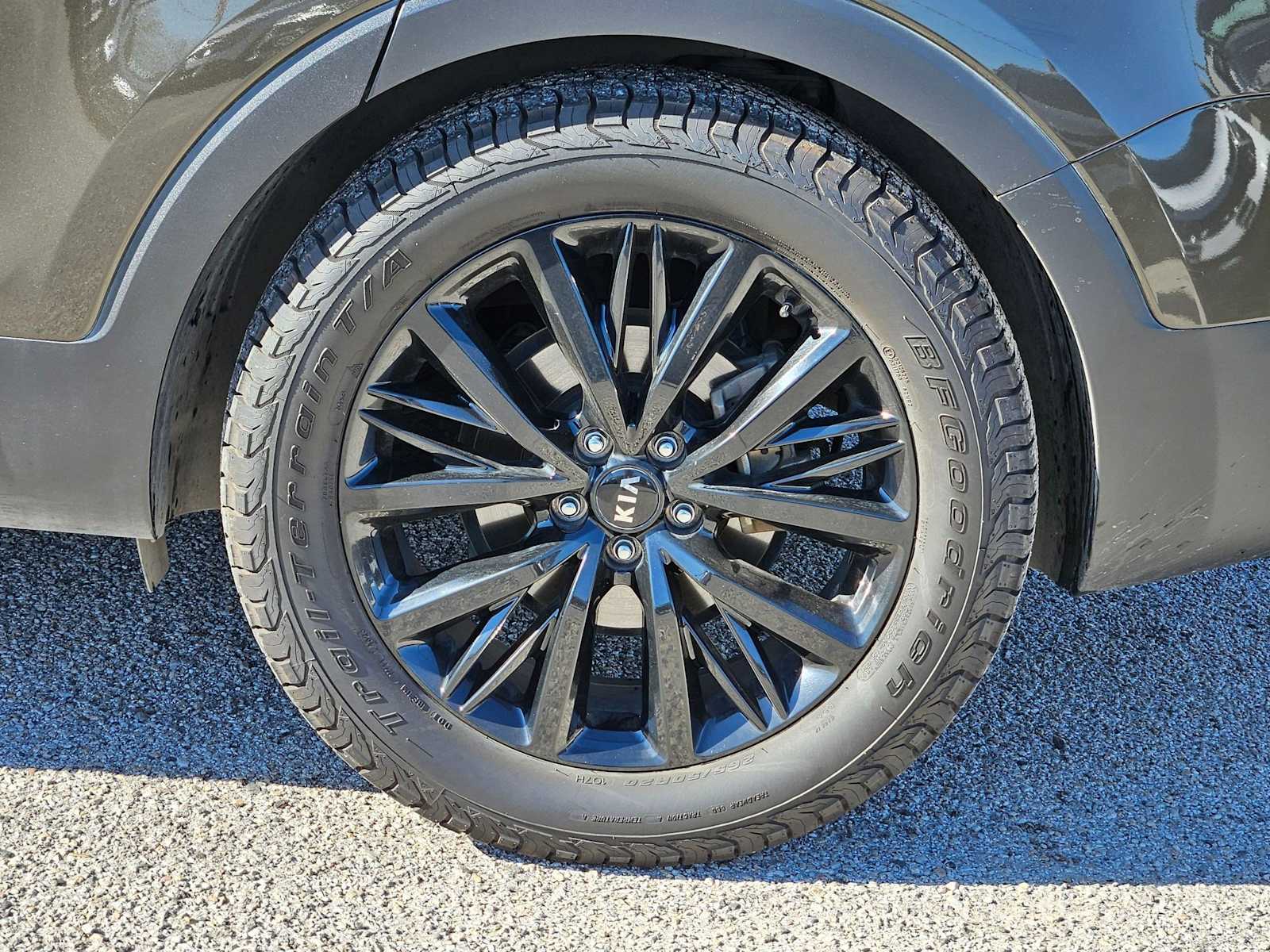 Thumbnail: 2020 Kia Telluride - 8