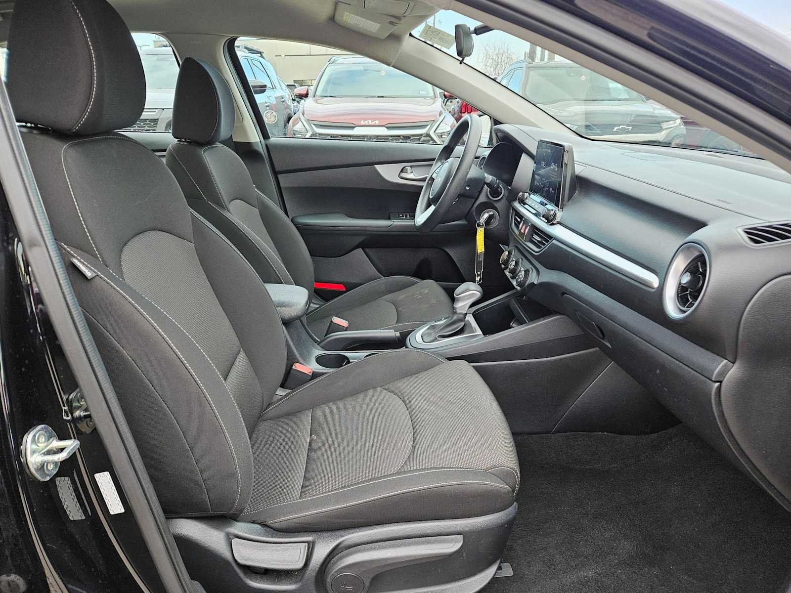 Thumbnail: 2024 Kia Forte - 20