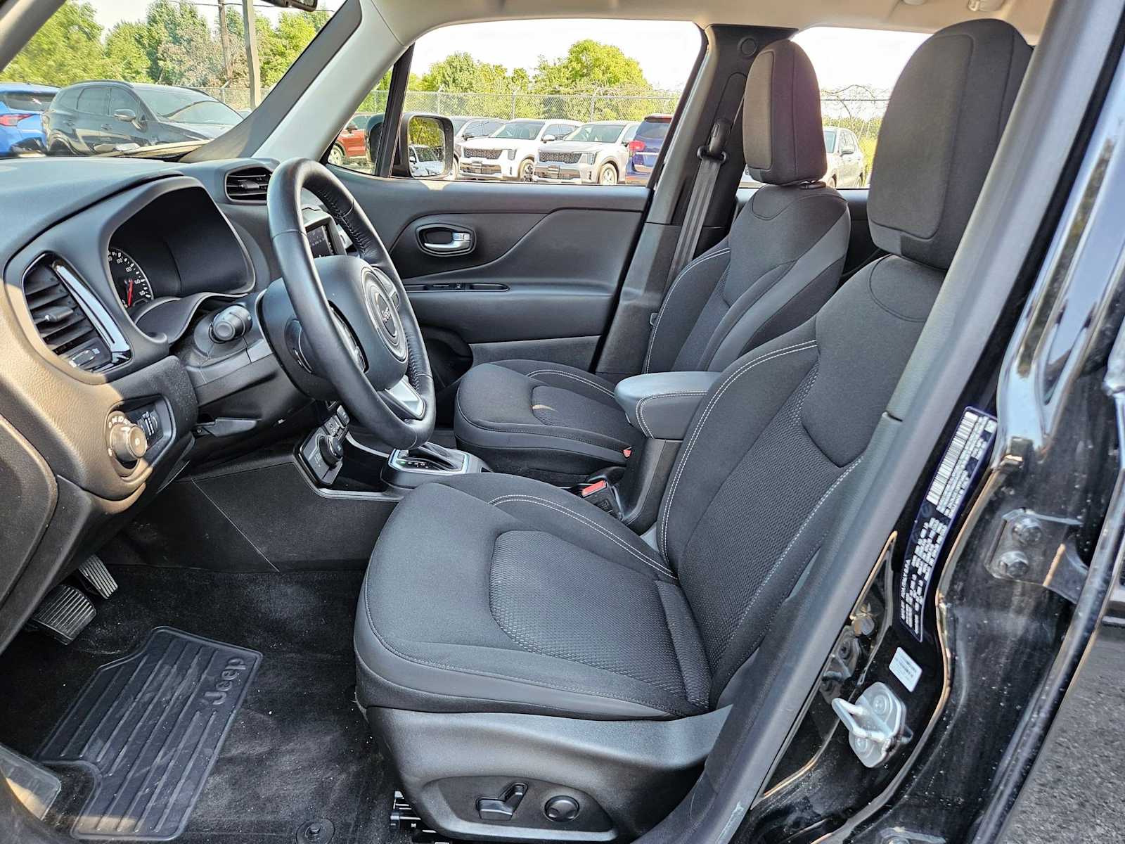 Thumbnail: 2023 Jeep Renegade - 15