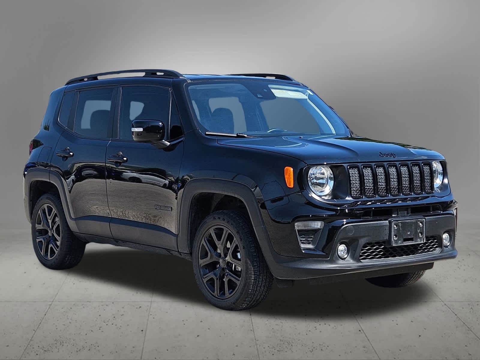 Thumbnail: 2023 Jeep Renegade - 8