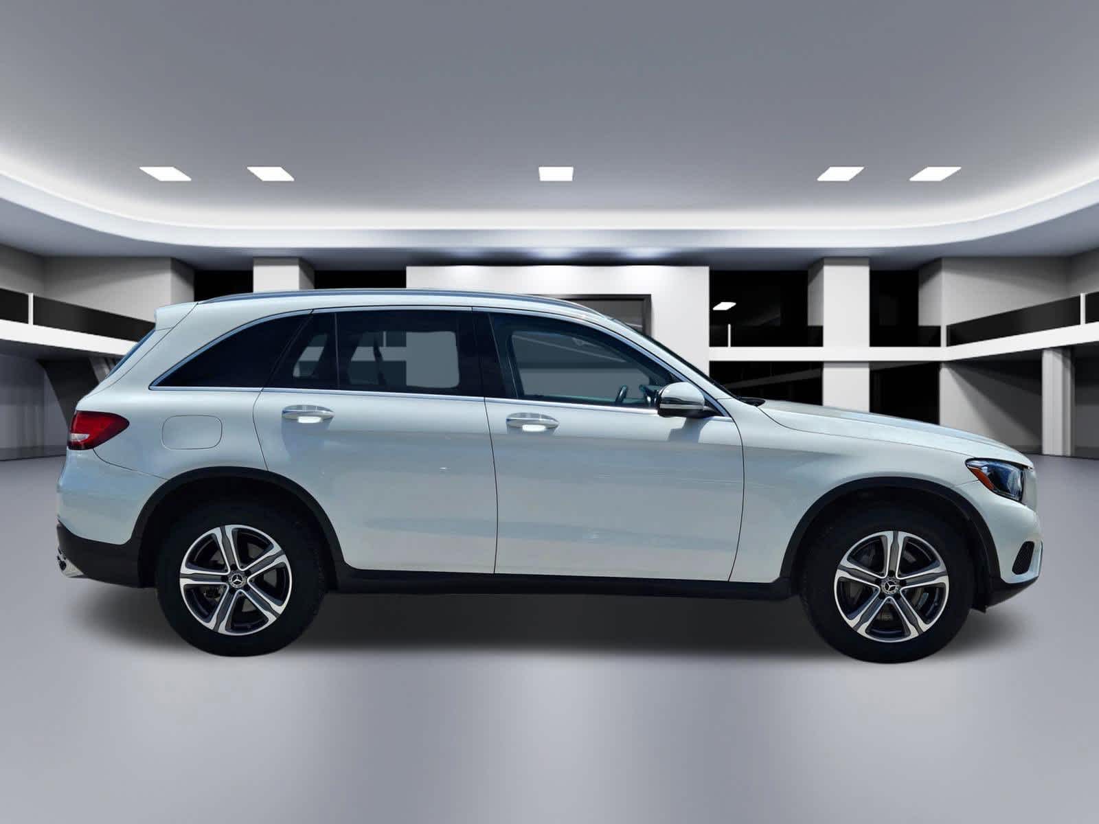 Thumbnail: 2019 Mercedes-Benz GLC - 7