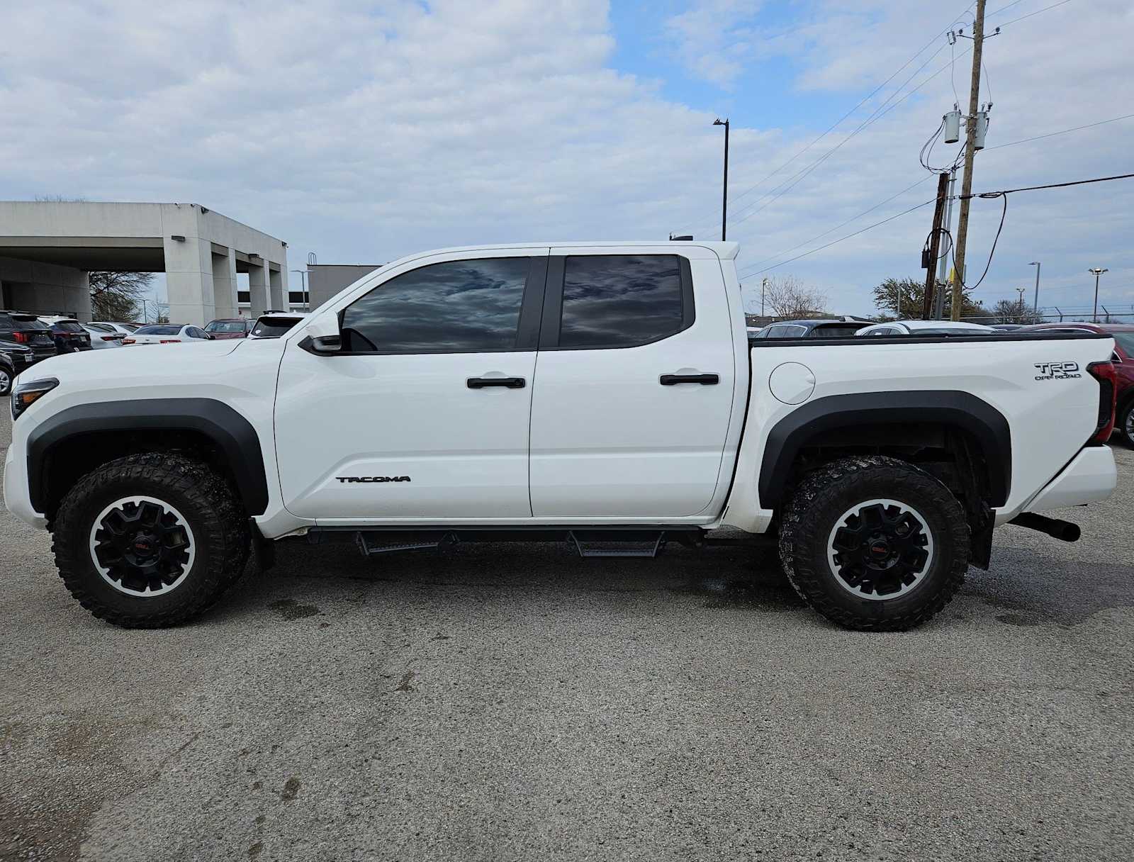 Thumbnail: 2024 Toyota Tacoma - 3