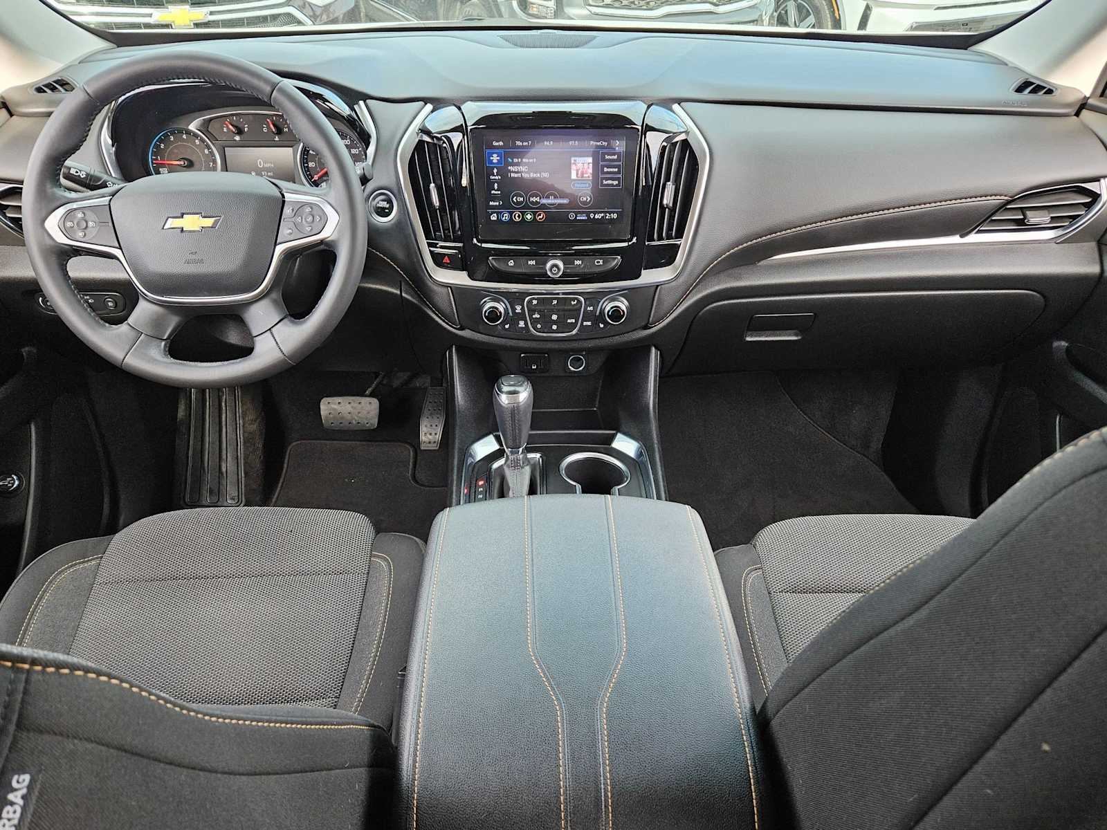 Thumbnail: 2020 Chevrolet Traverse - 16