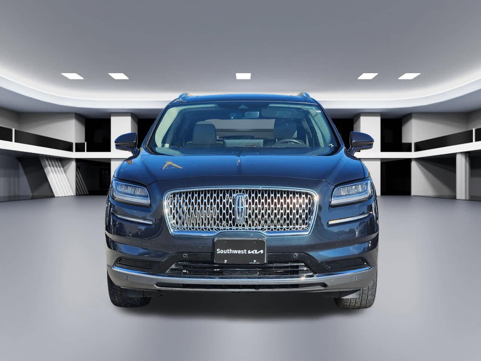 Thumbnail: 2022 Lincoln Nautilus - 9