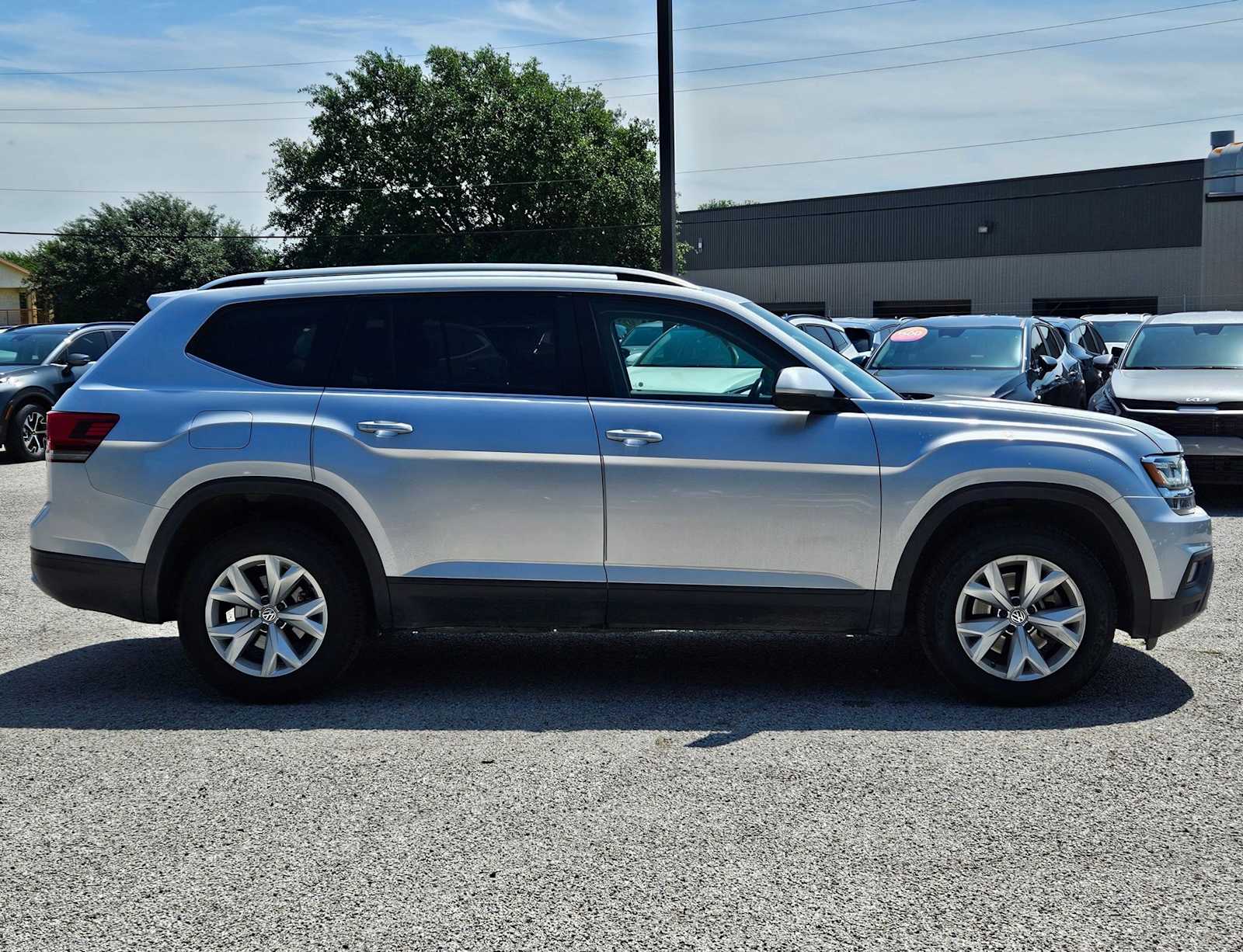 2018 Volkswagen Atlas SE 6