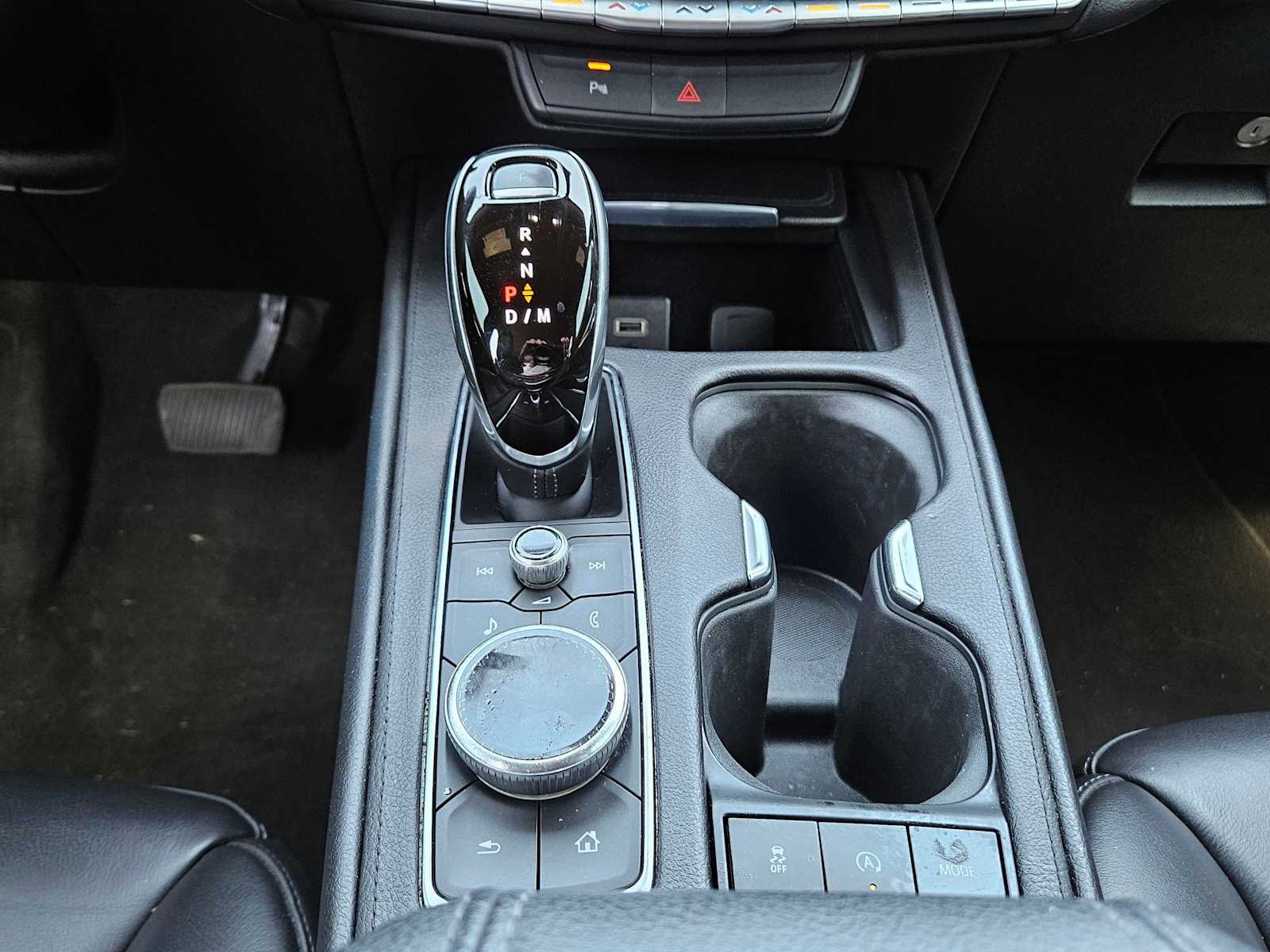 Thumbnail: 2021 Cadillac XT4 - 29