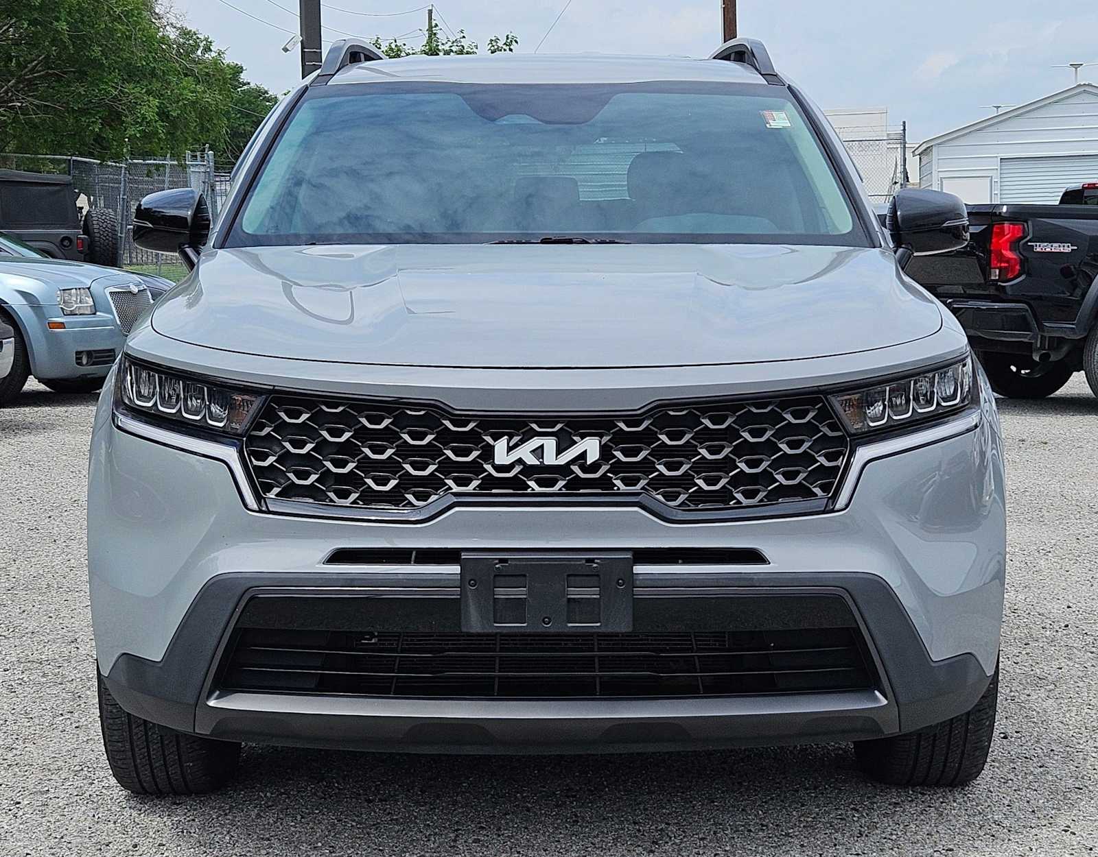 Thumbnail: 2023 Kia Sorento - 10