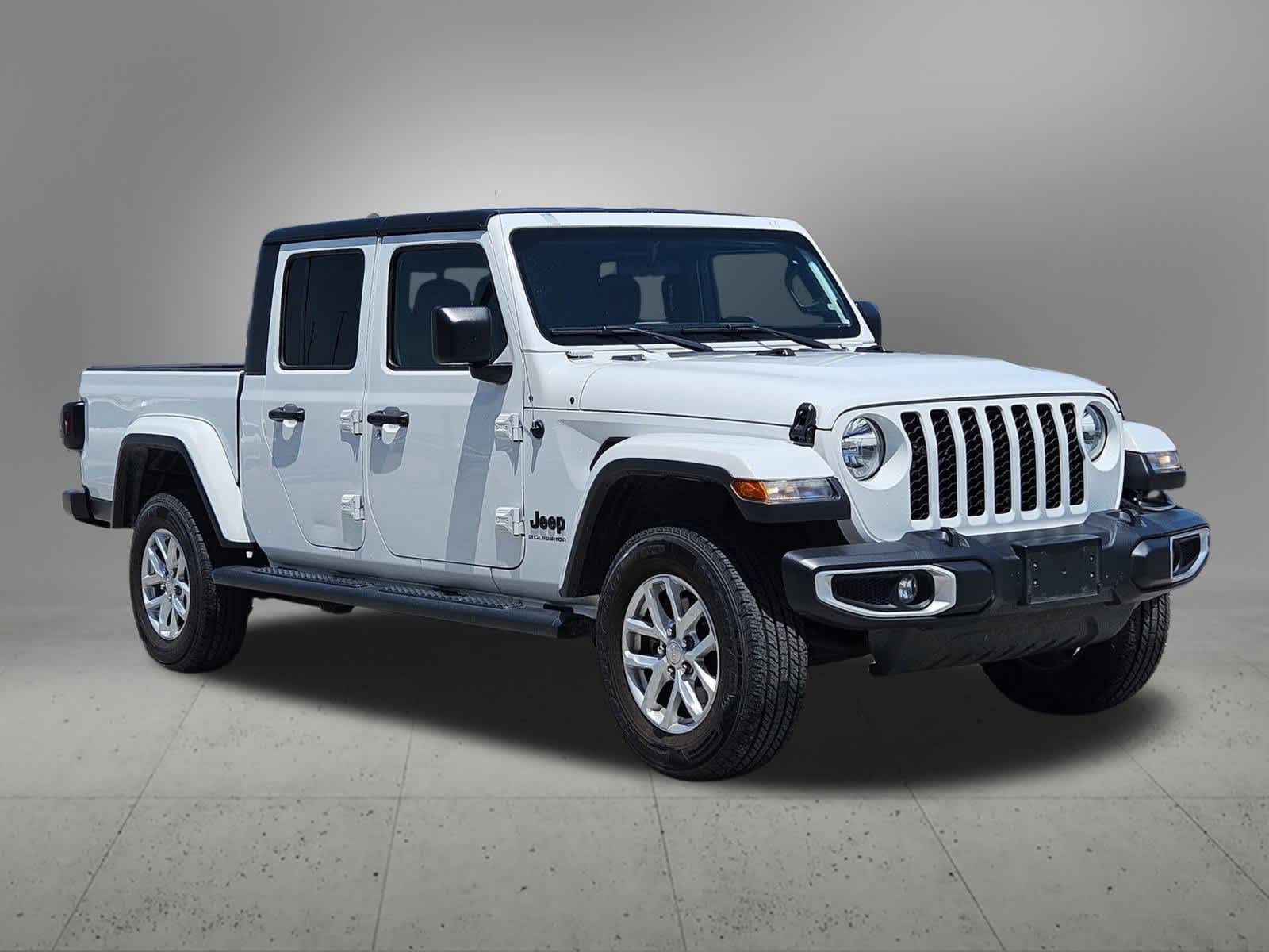 Thumbnail: 2023 Jeep Gladiator - 8