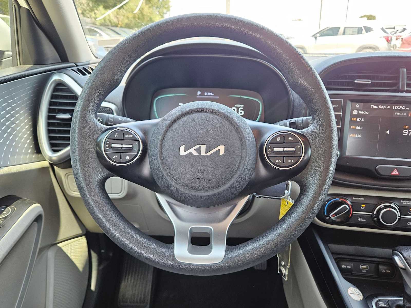 Thumbnail: 2023 Kia Soul - 20