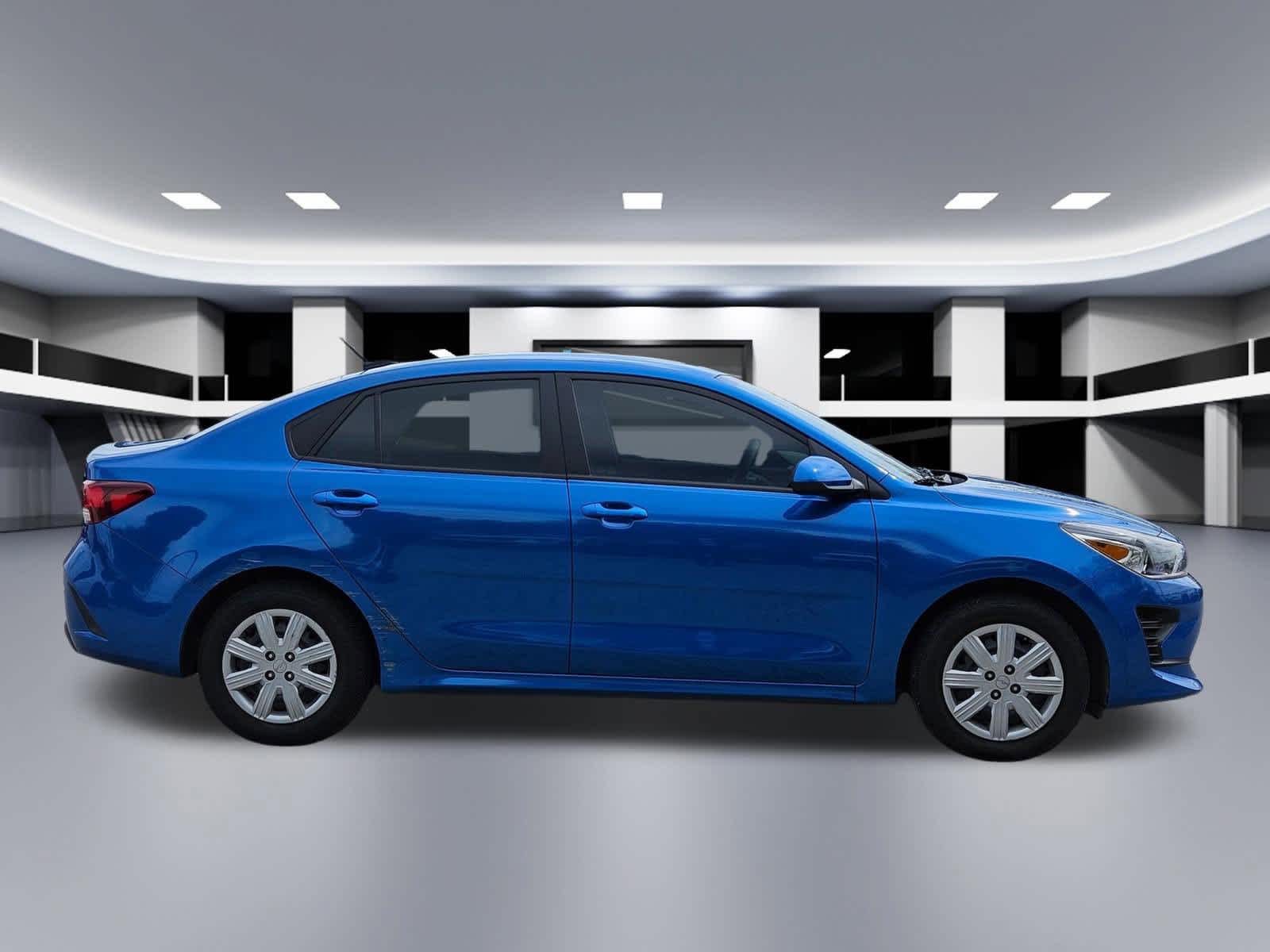 Thumbnail: 2023 Kia Rio - 7