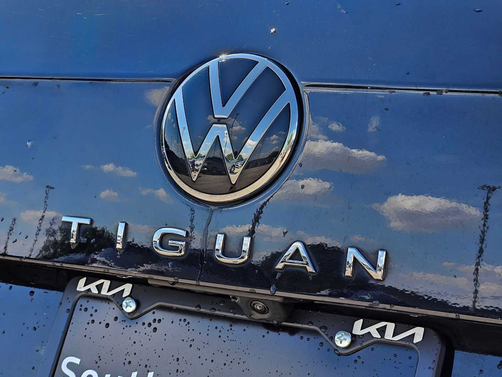 Thumbnail: 2024 Volkswagen Tiguan - 11