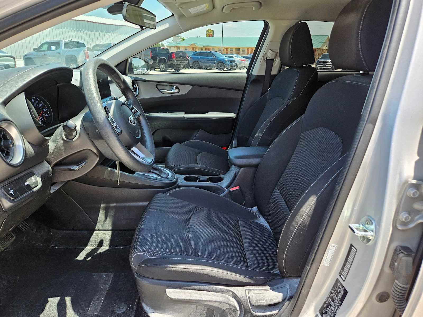 2021 Kia Forte LXS 13