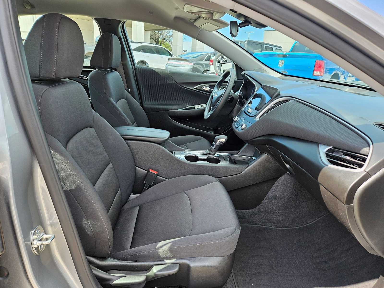 Thumbnail: 2025 Chevrolet Malibu - 18