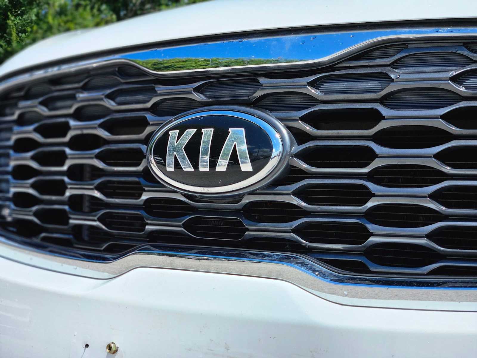 Thumbnail: 2020 Kia Sorento - 11