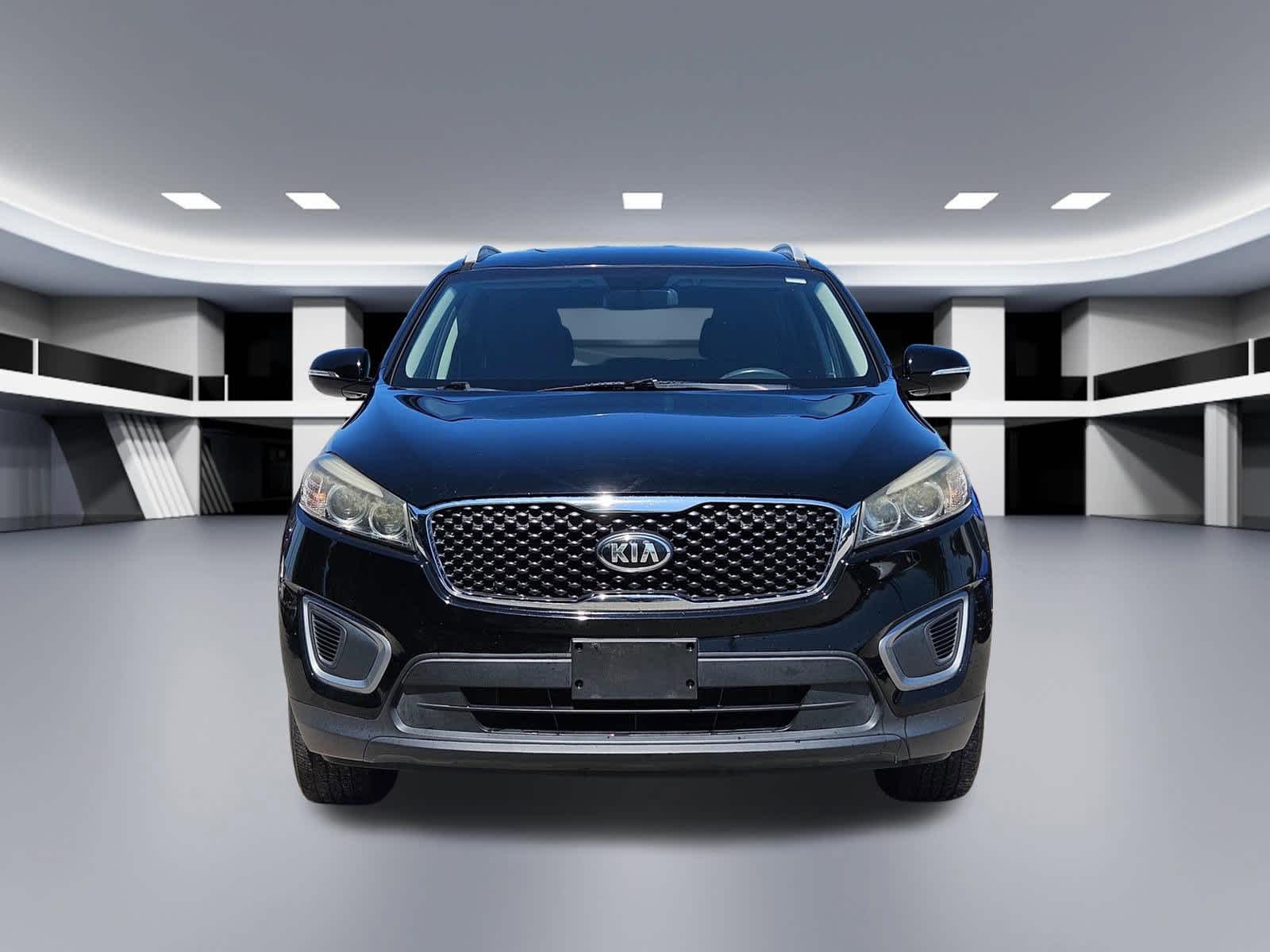 Thumbnail: 2016 Kia Sorento - 9
