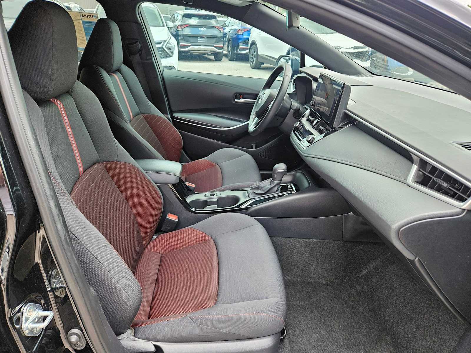 2024 Toyota Corolla SE 19